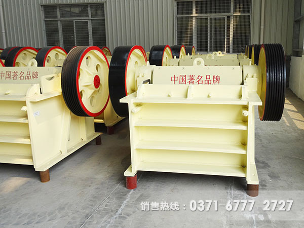 �ʽ�����